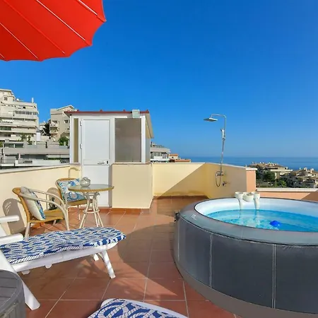 Διαμέρισμα Bluebenalmadena 200meters From The With Jacuzzi And Rooftop Terrace (adults Only) *