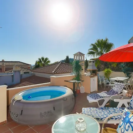 Διαμέρισμα Bluebenalmadena 200meters From The With Jacuzzi And Rooftop Terrace (adults Only) Benalmádena